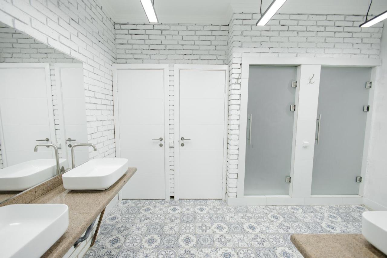 281 Hostel Bisjkek Buitenkant foto