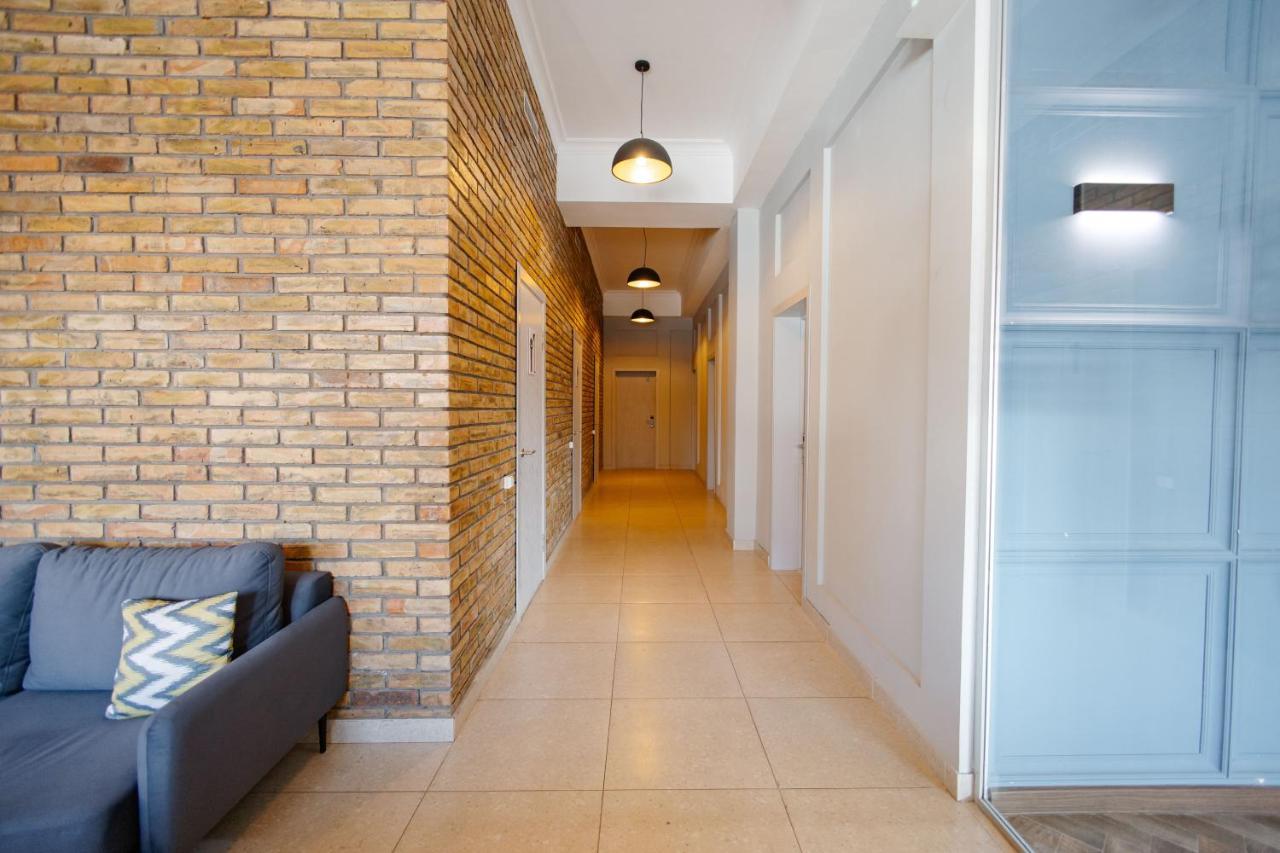 281 Hostel Bisjkek Buitenkant foto
